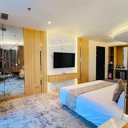 Grandia Hotel Bandung Luaran gambar