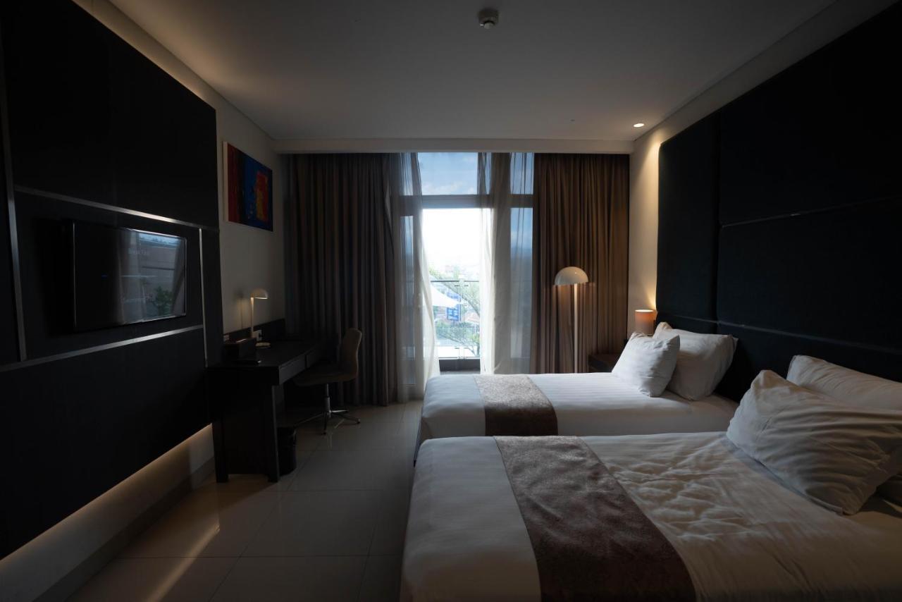 Grandia Hotel Bandung Luaran gambar