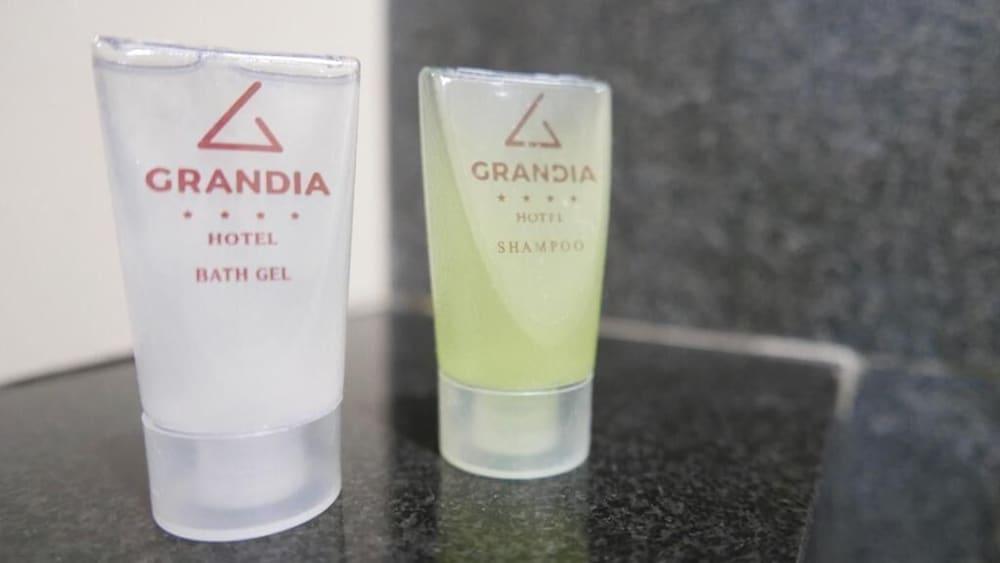Grandia Hotel Bandung Luaran gambar